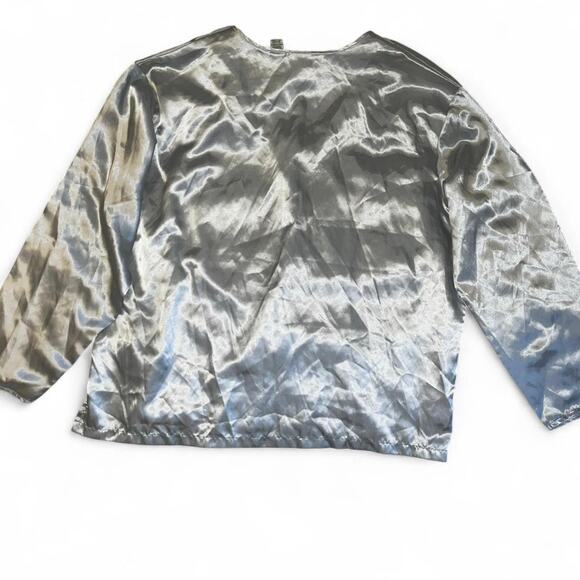 Grey satin button up blouse - Picture 4 of 4